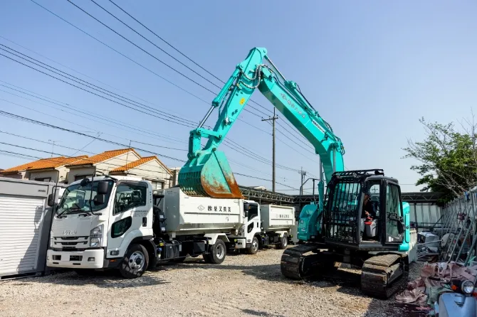 柴又興業の強み / 保有車両・重機